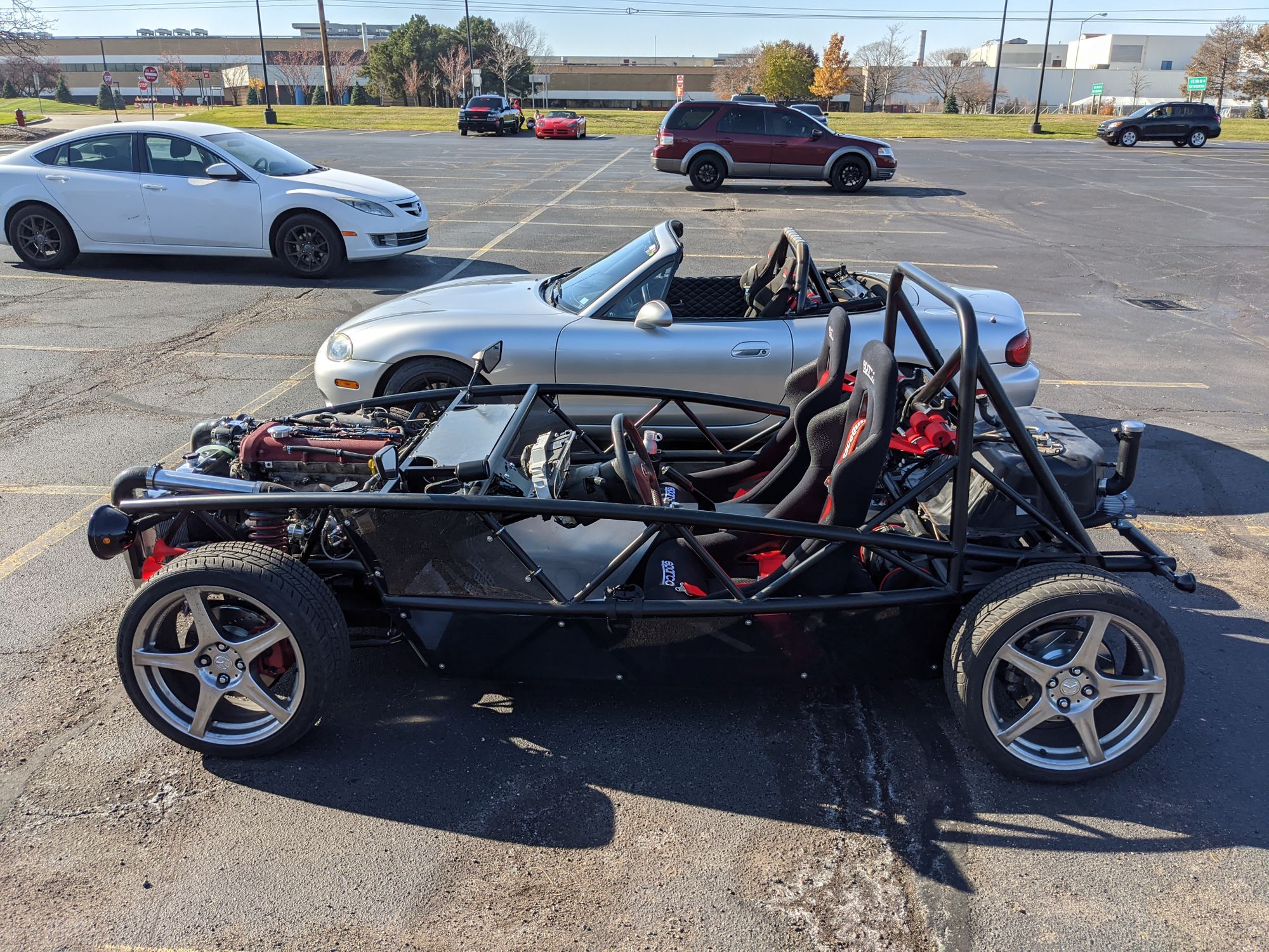 Exocet vs Miata NB, side-by-side